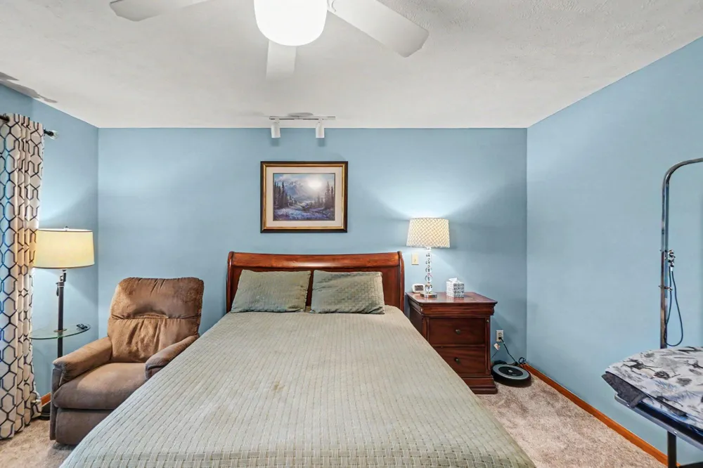 9712 Fawn Lake Drive Stanwood, MI 49346