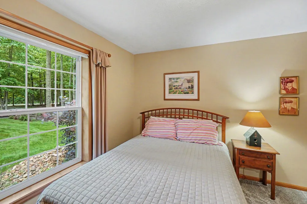 9712 Fawn Lake Drive Stanwood, MI 49346