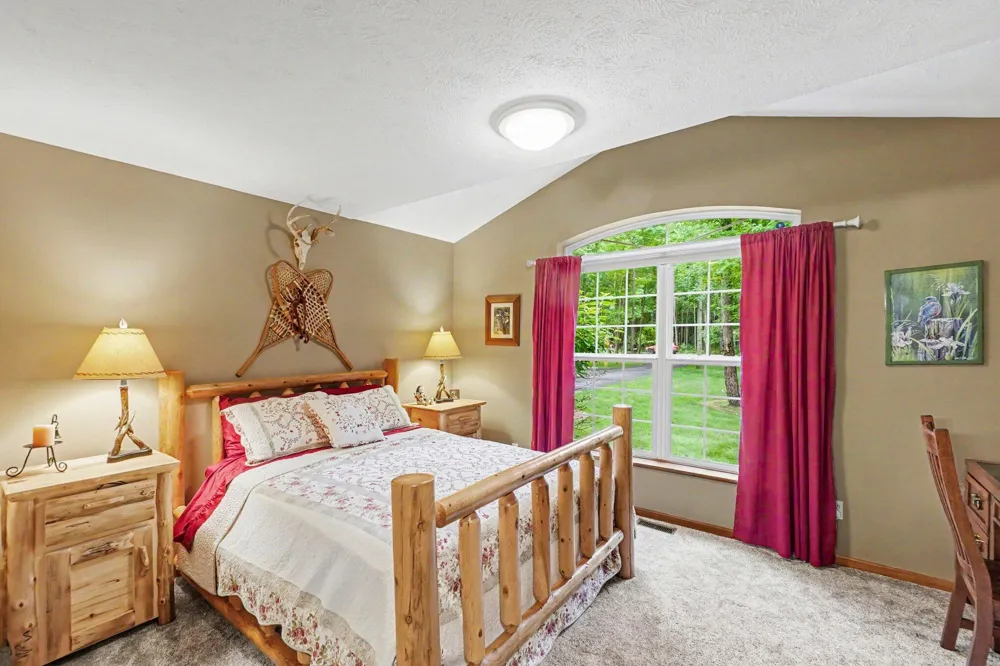 9712 Fawn Lake Drive Stanwood, MI 49346