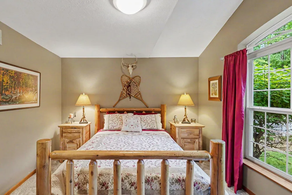 9712 Fawn Lake Drive Stanwood, MI 49346
