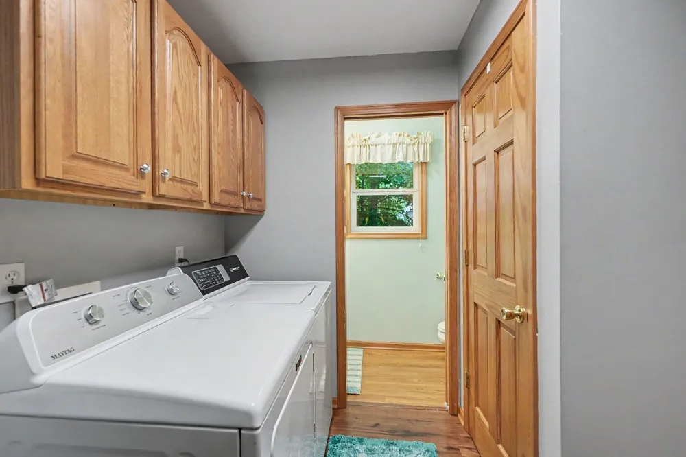 9712 Fawn Lake Drive Stanwood, MI 49346