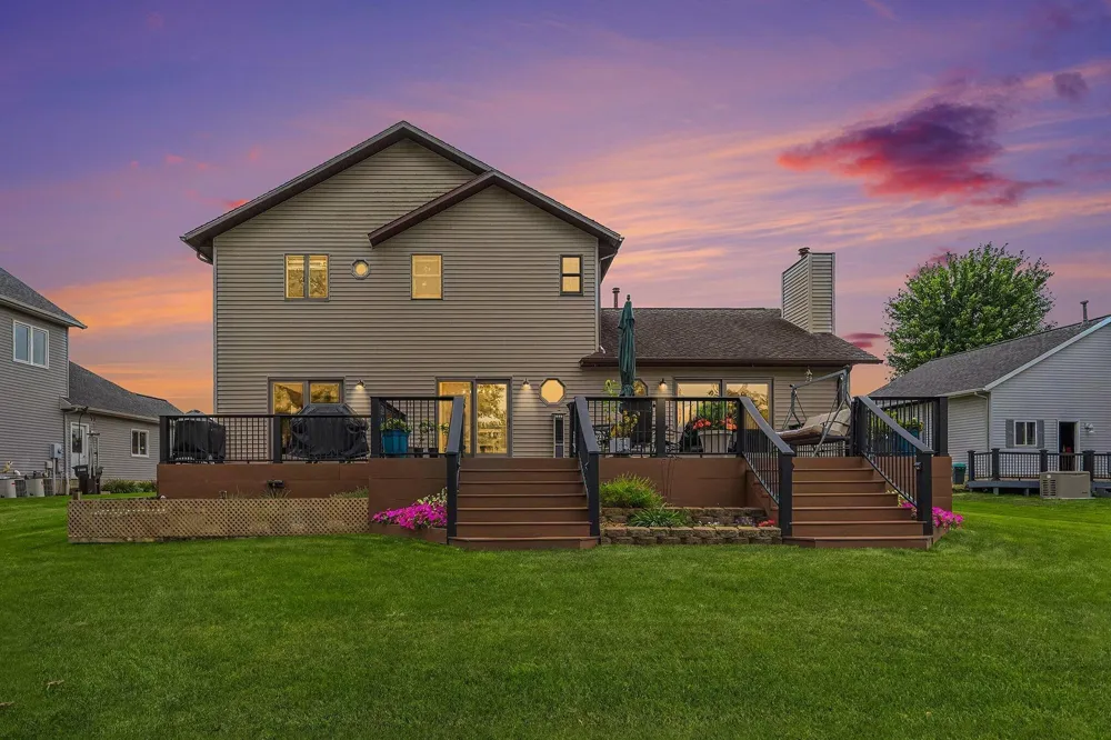 12776 Theris Drive Wayland, MI 49348