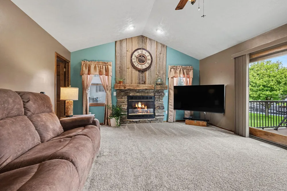 12776 Theris Drive Wayland, MI 49348
