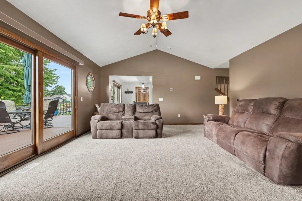 12776 Theris Drive Wayland, MI 49348