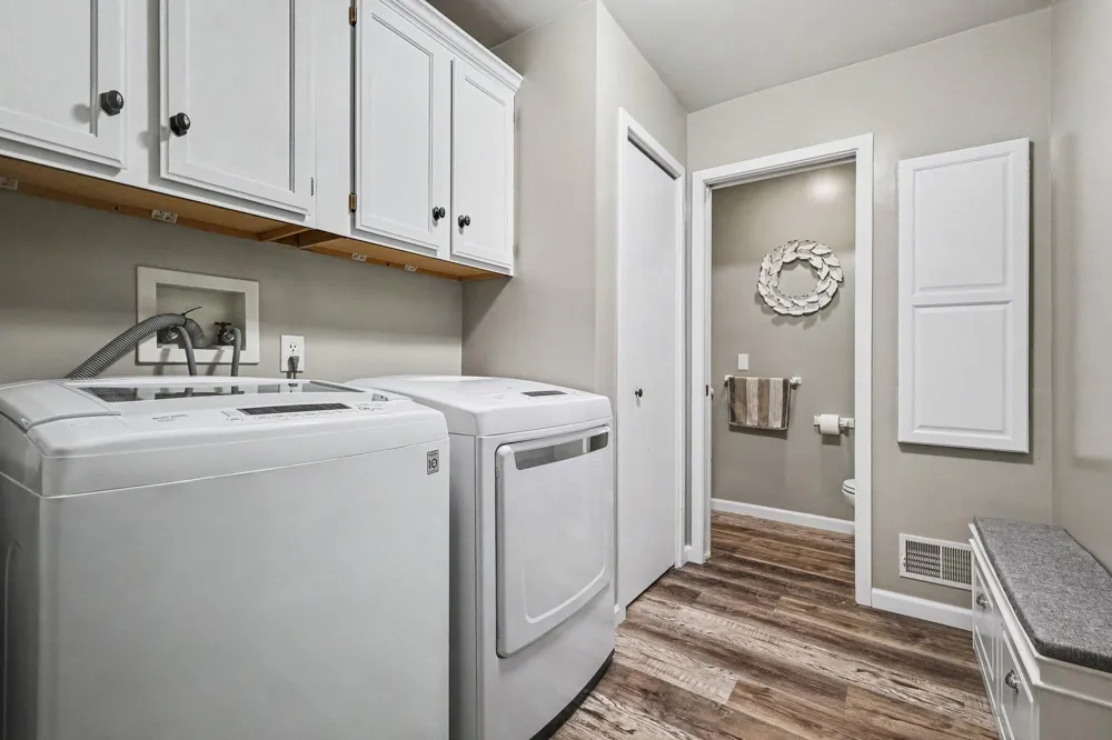 12776 Theris Drive Wayland, MI 49348