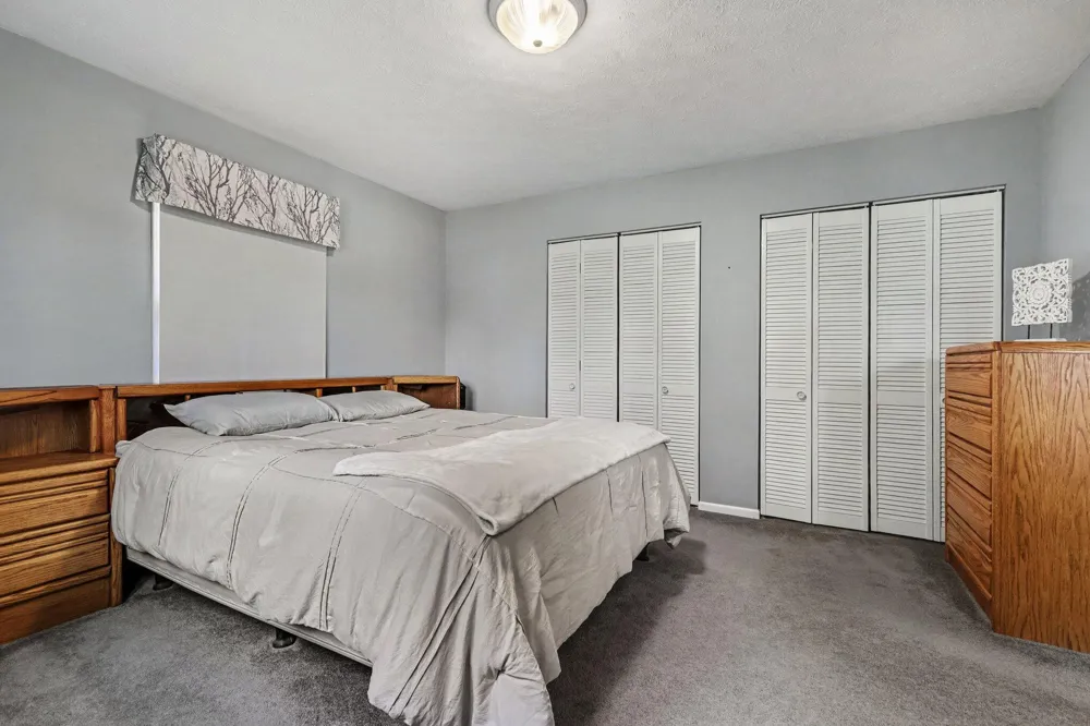 12776 Theris Drive Wayland, MI 49348