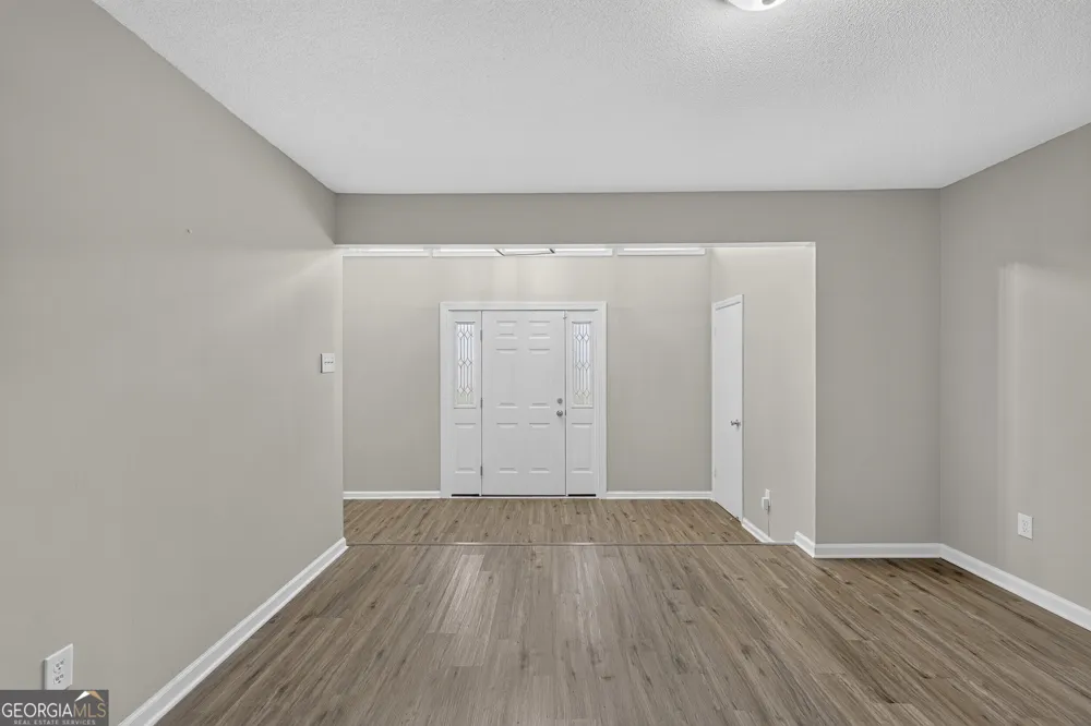 1437 Brown RD Hephzibah, GA 30815