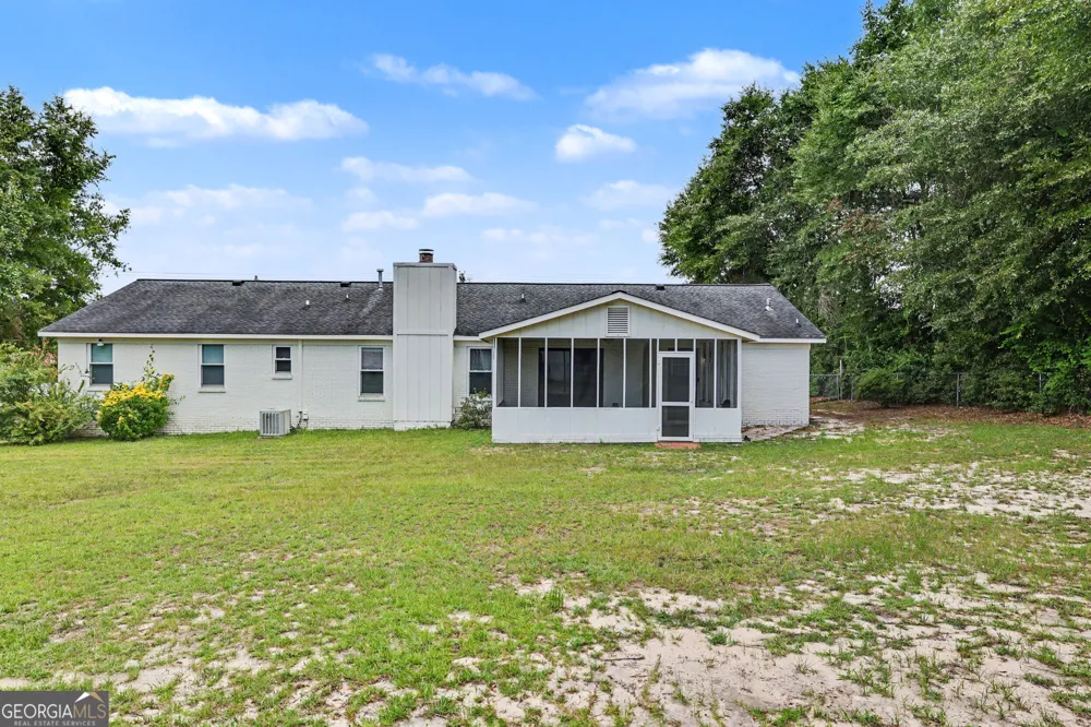 1437 Brown RD Hephzibah, GA 30815