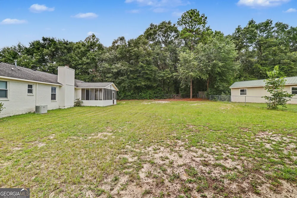 1437 Brown RD Hephzibah, GA 30815