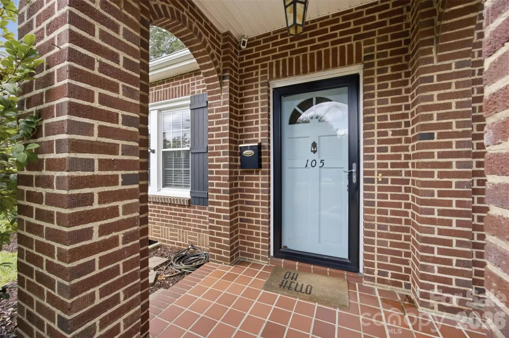 105 S Maple Street Dallas, NC 28034