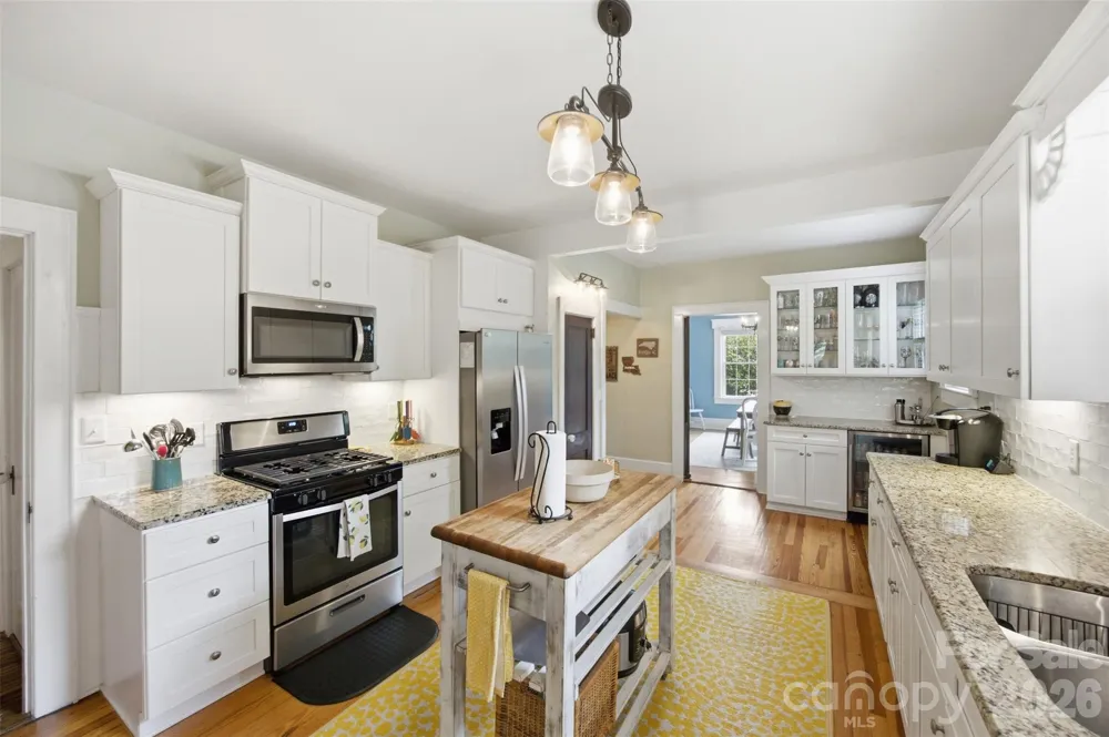 105 S Maple Street Dallas, NC 28034