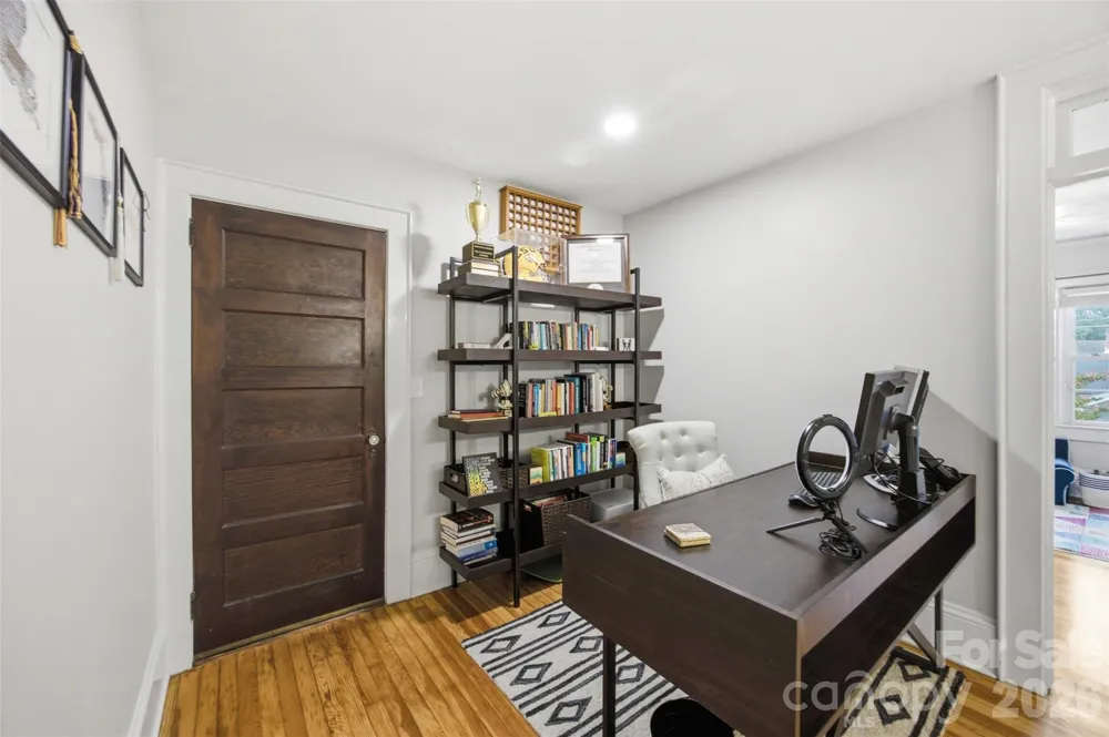 105 S Maple Street Dallas, NC 28034