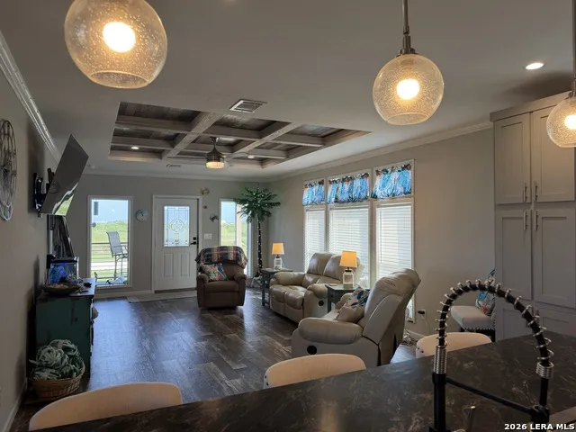 349 S Quailrun Port Lavaca, TX 77979