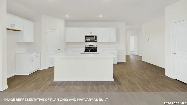 261 Yellowstone Drive Kyle, TX 78640