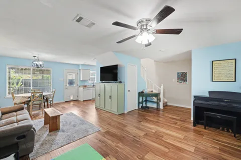 311 Towne House Lane