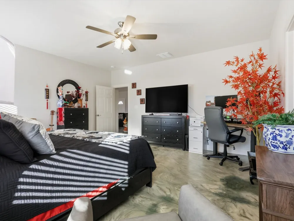 231 Julian Lane Poolville, TX 76487