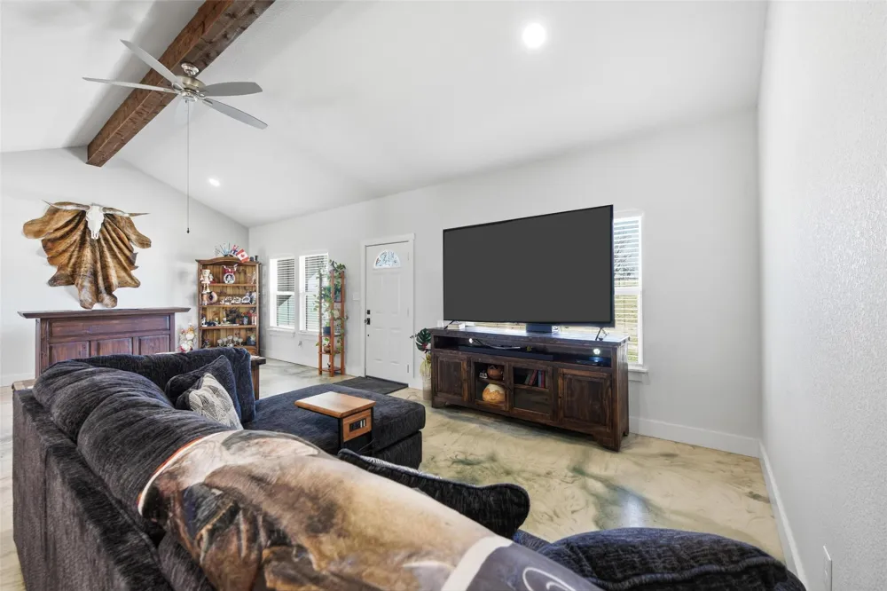 231 Julian Lane Poolville, TX 76487
