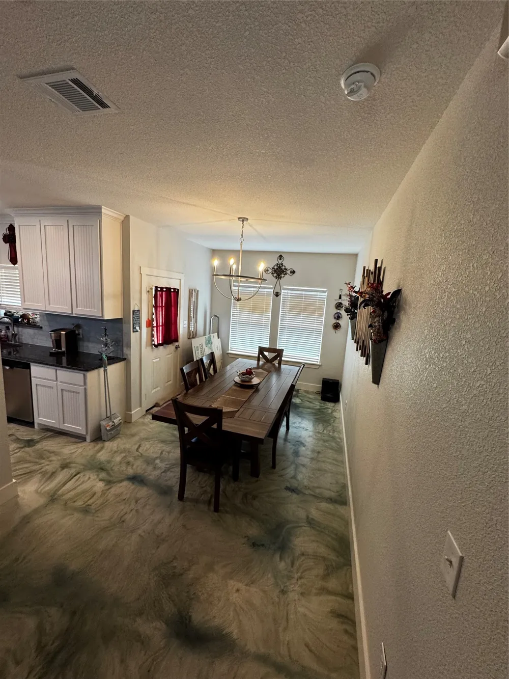231 Julian Lane Poolville, TX 76487