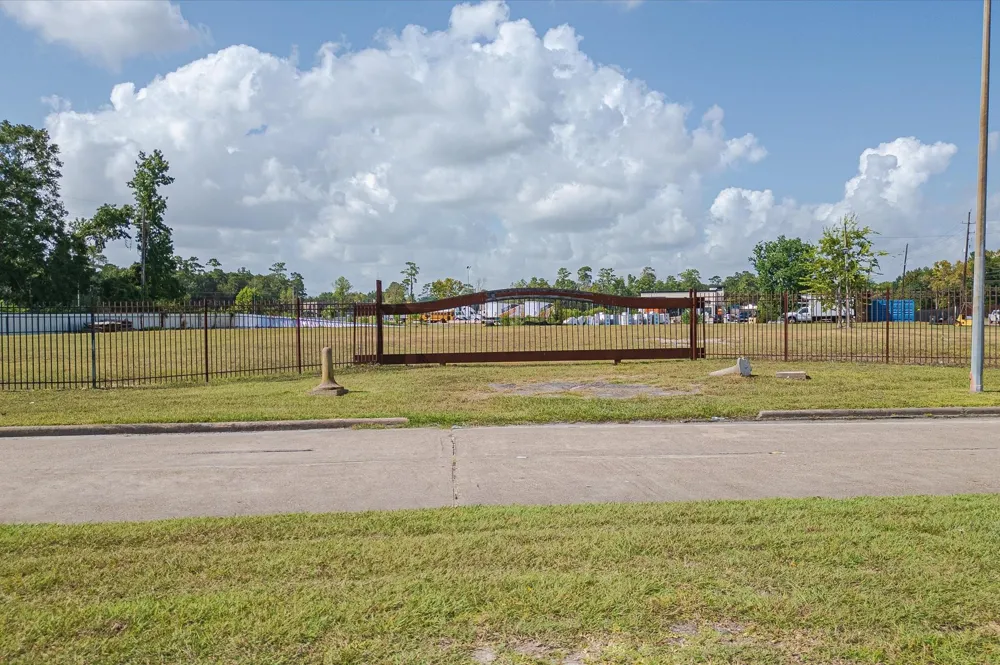 16030 Old Humble Road Humble, TX 77396