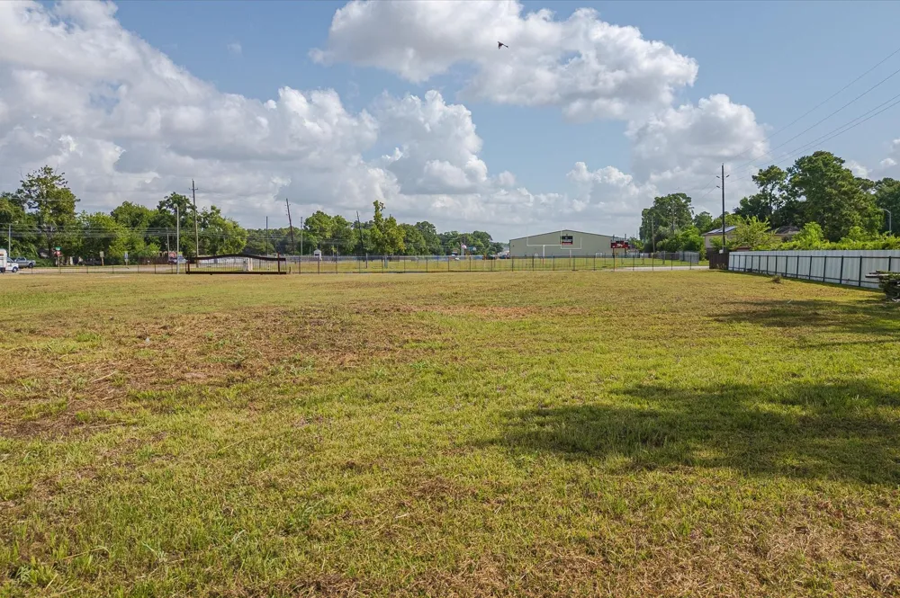 16030 Old Humble Road Humble, TX 77396