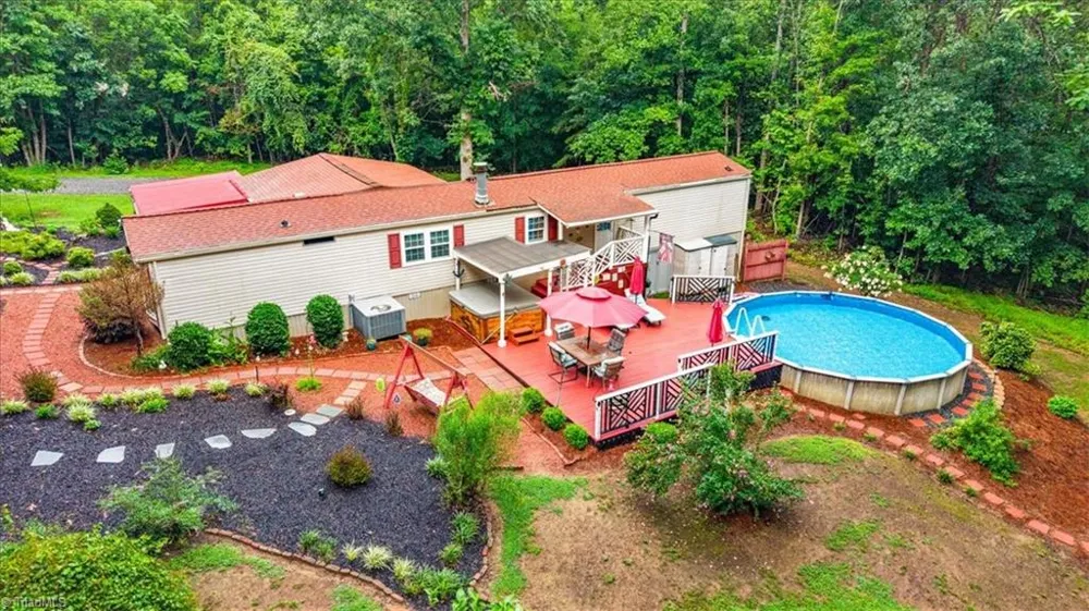 210 Blair Drive Reidsville, NC 27320
