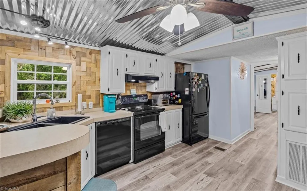 210 Blair Drive Reidsville, NC 27320