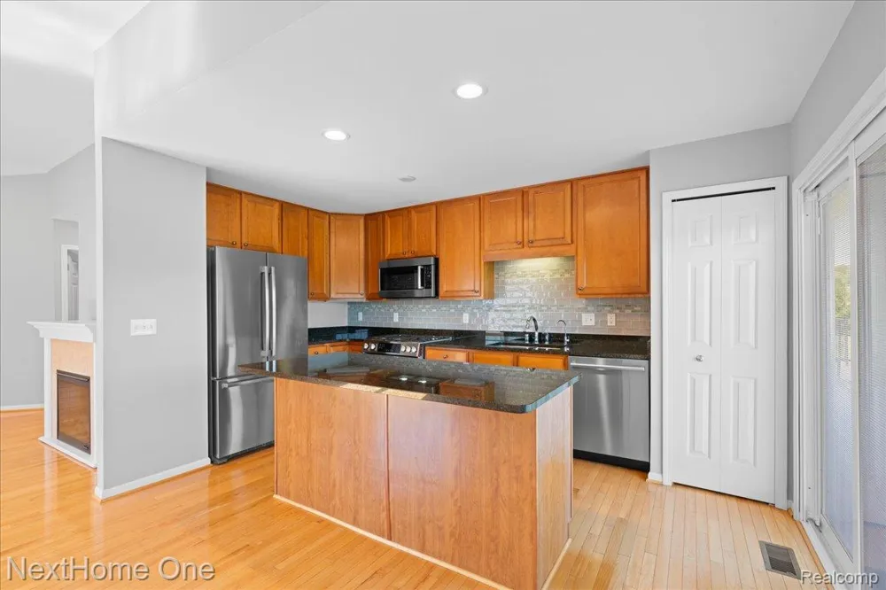 10083 Ridge Run Street #24 Hartland Township, MI 48855