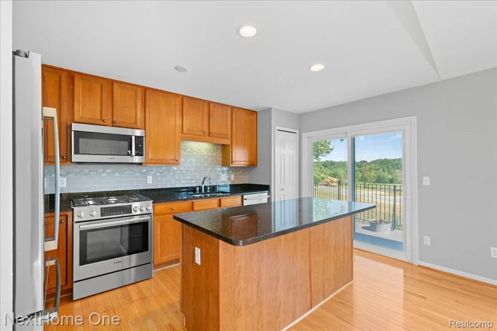10083 Ridge Run Street #24 Hartland Township, MI 48855