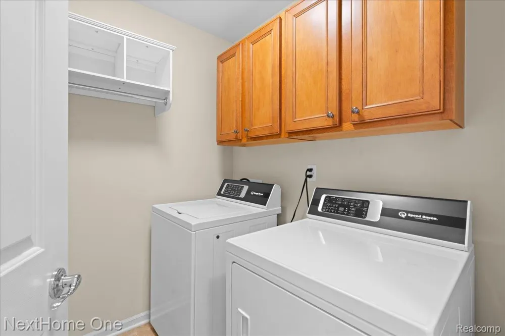 10083 Ridge Run Street #24 Hartland Township, MI 48855