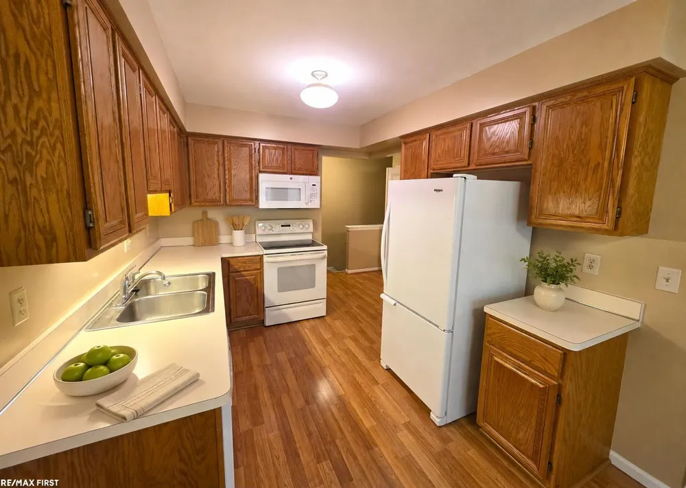 23597 Suttons Bay Drive Clinton Charter Township, MI 48036