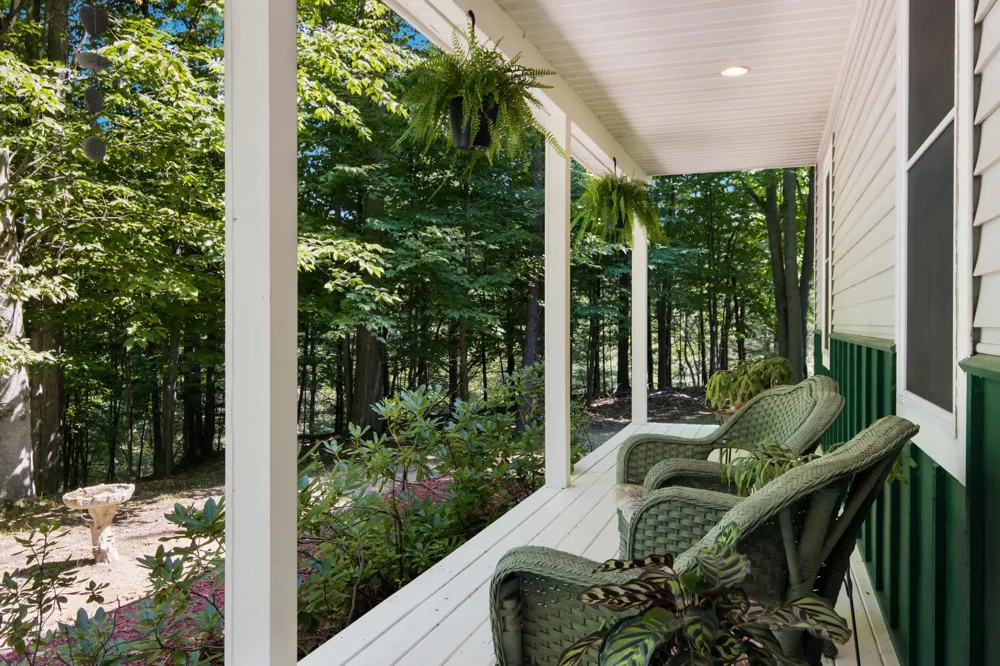 272 Lauri Wil Lane East Bay Township, MI 49696