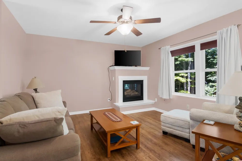 272 Lauri Wil Lane East Bay Township, MI 49696