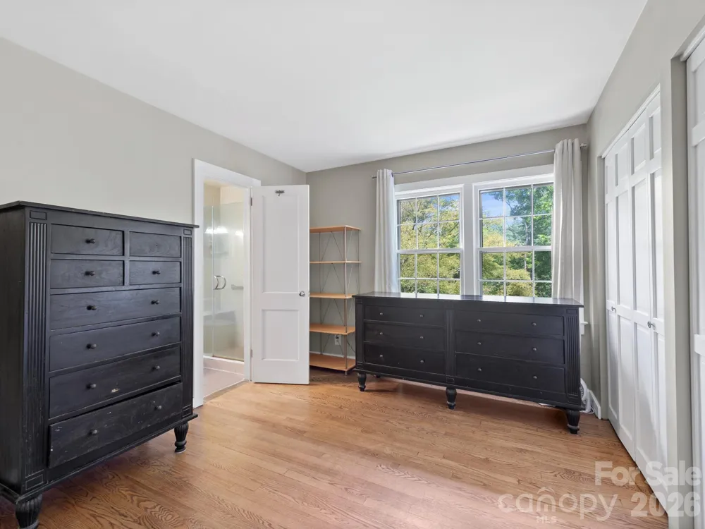 242 Hills Drive Hendersonville, NC 28791