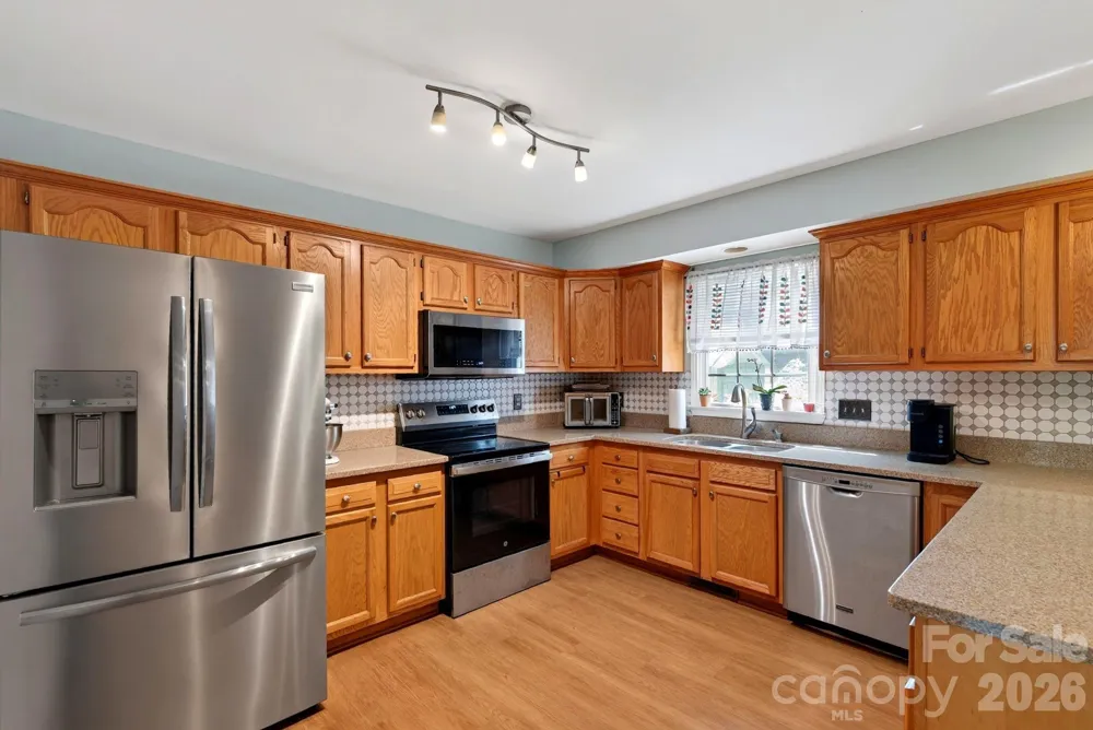 47 Royal Oaks Road Arden, NC 28704