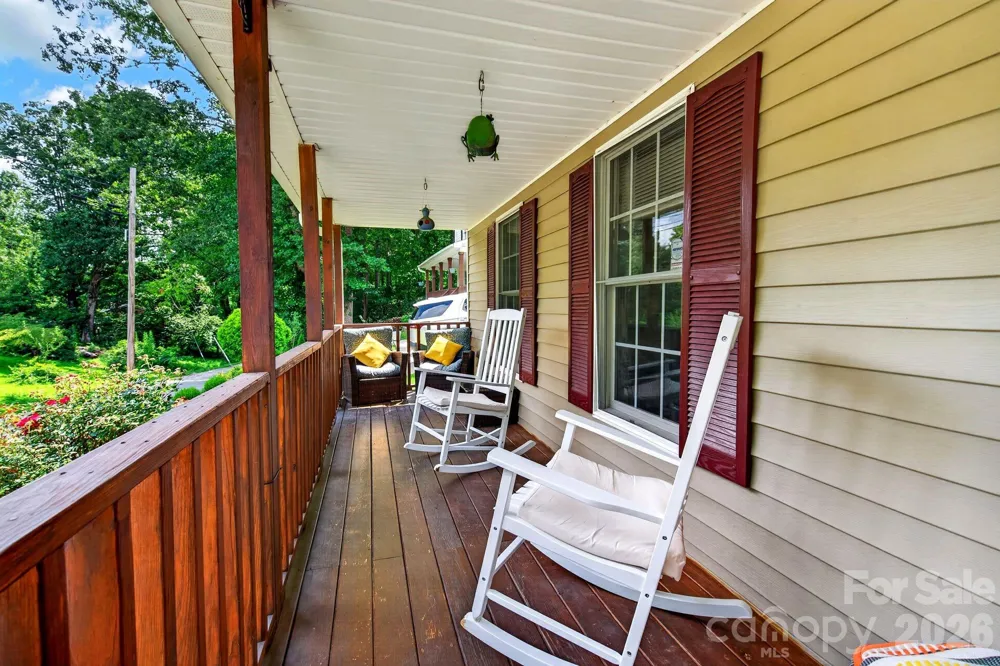 47 Royal Oaks Road Arden, NC 28704