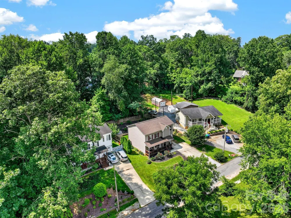 47 Royal Oaks Road Arden, NC 28704