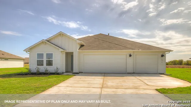 176 Teal Street Fredericksburg, TX 78624