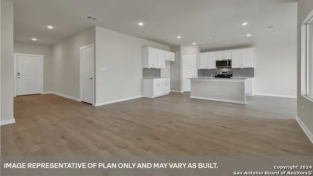 184 Teal Street Fredericksburg, TX 78624