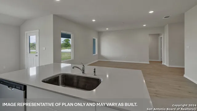 184 Teal Street Fredericksburg, TX 78624