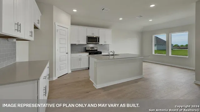 184 Teal Street Fredericksburg, TX 78624