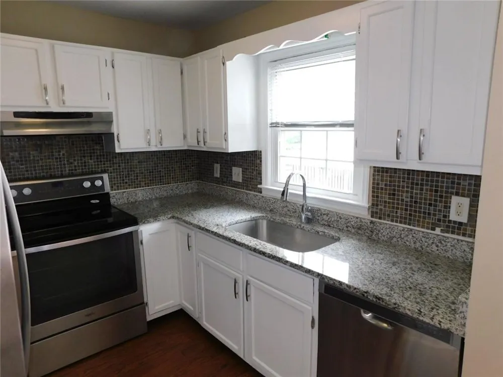 192 High Creek Drive Roswell, GA 30076