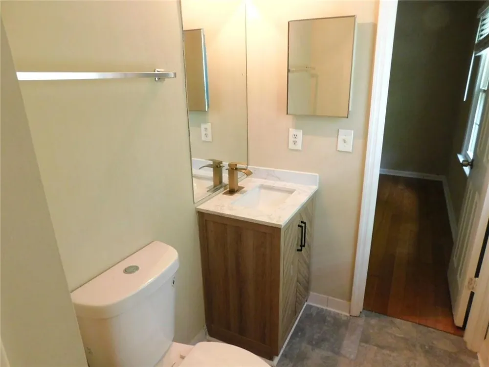 192 High Creek Drive Roswell, GA 30076