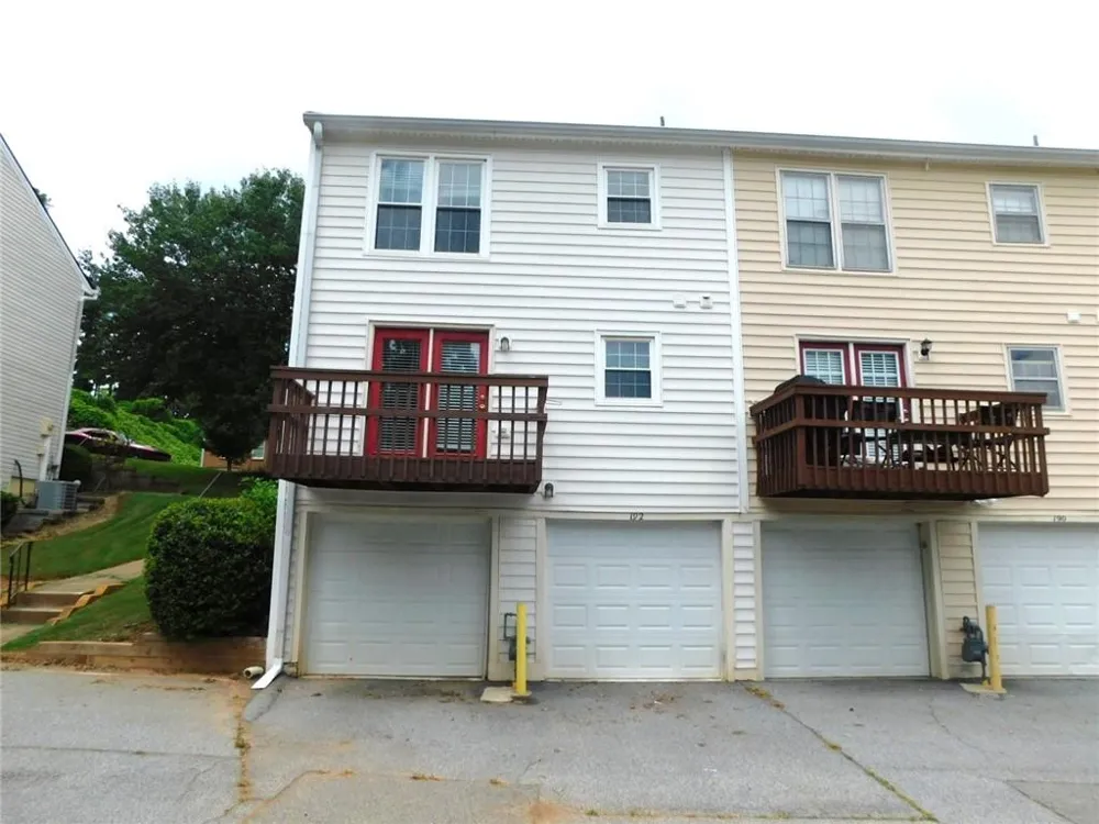 192 High Creek Drive Roswell, GA 30076