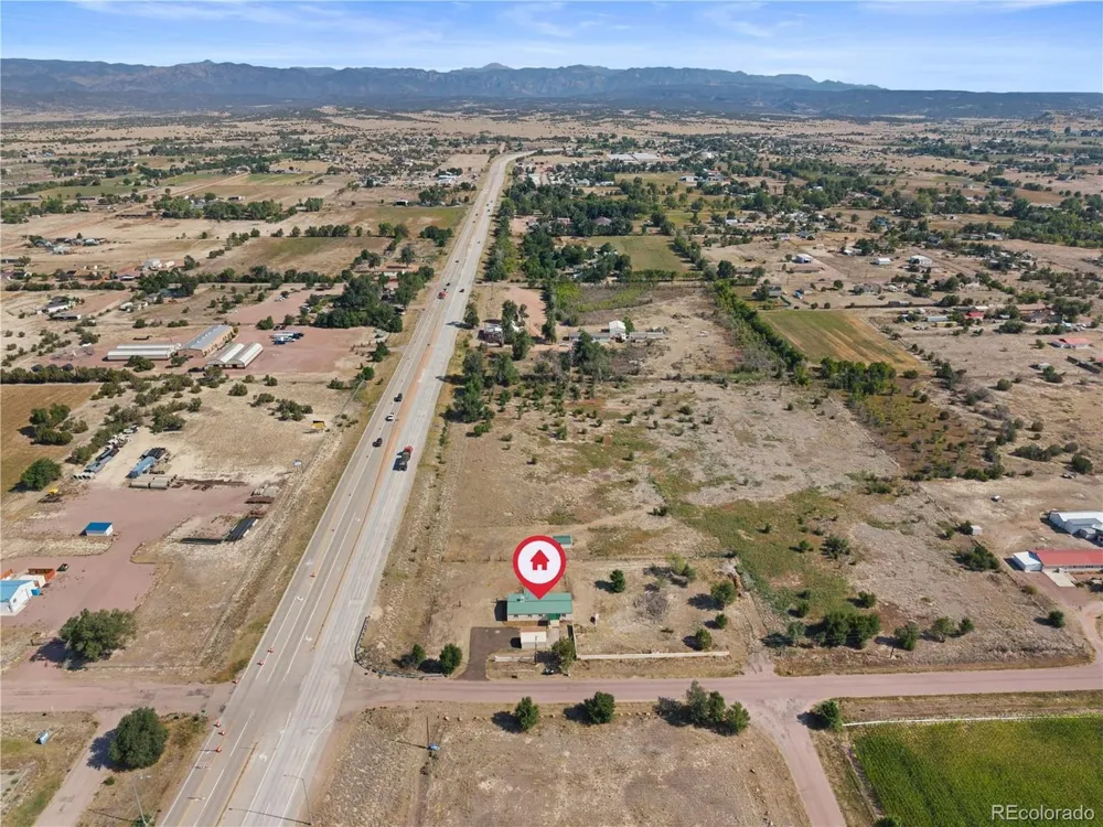 685 7th Street Penrose, CO 81240