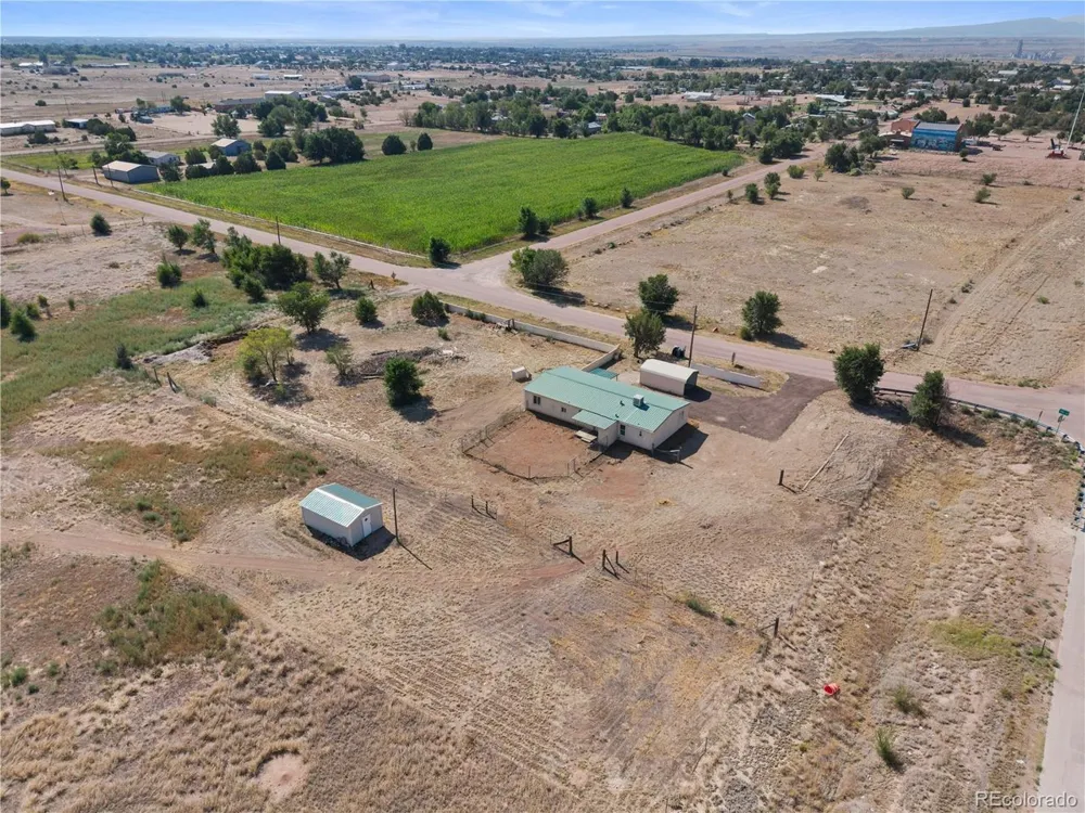 685 7th Street Penrose, CO 81240
