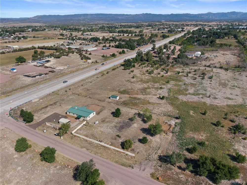 685 7th Street Penrose, CO 81240