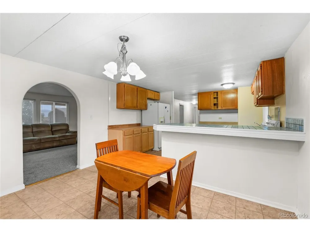 685 7th Street Penrose, CO 81240