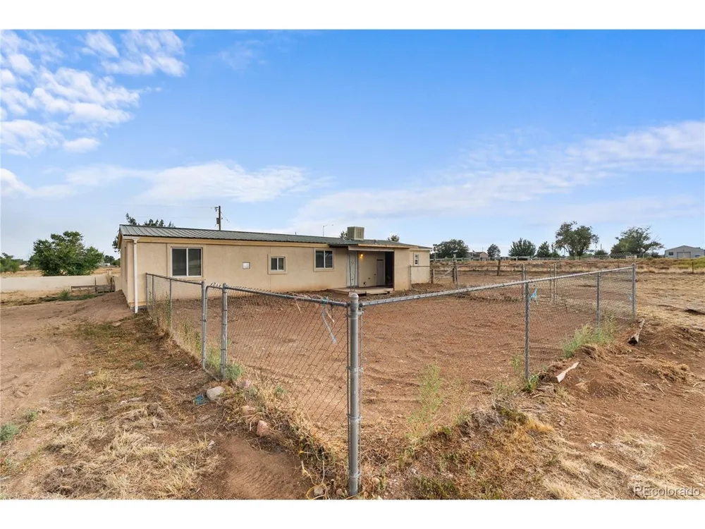 685 7th Street Penrose, CO 81240