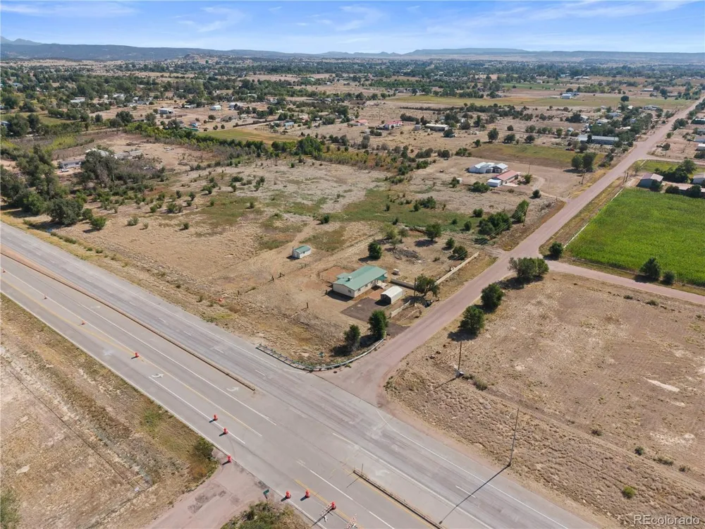 685 7th Street Penrose, CO 81240