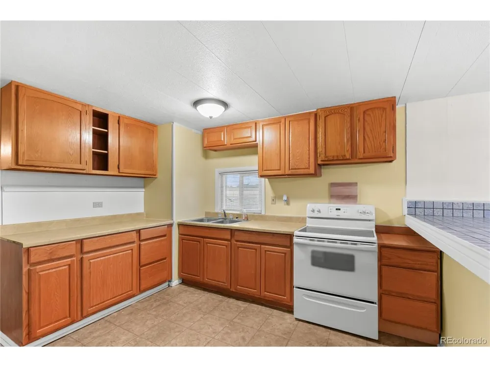 685 7th Street Penrose, CO 81240